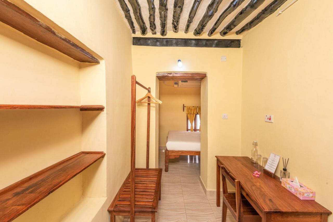The 189 Gizenga House, Zanzibar Bed & Breakfast Exterior photo
